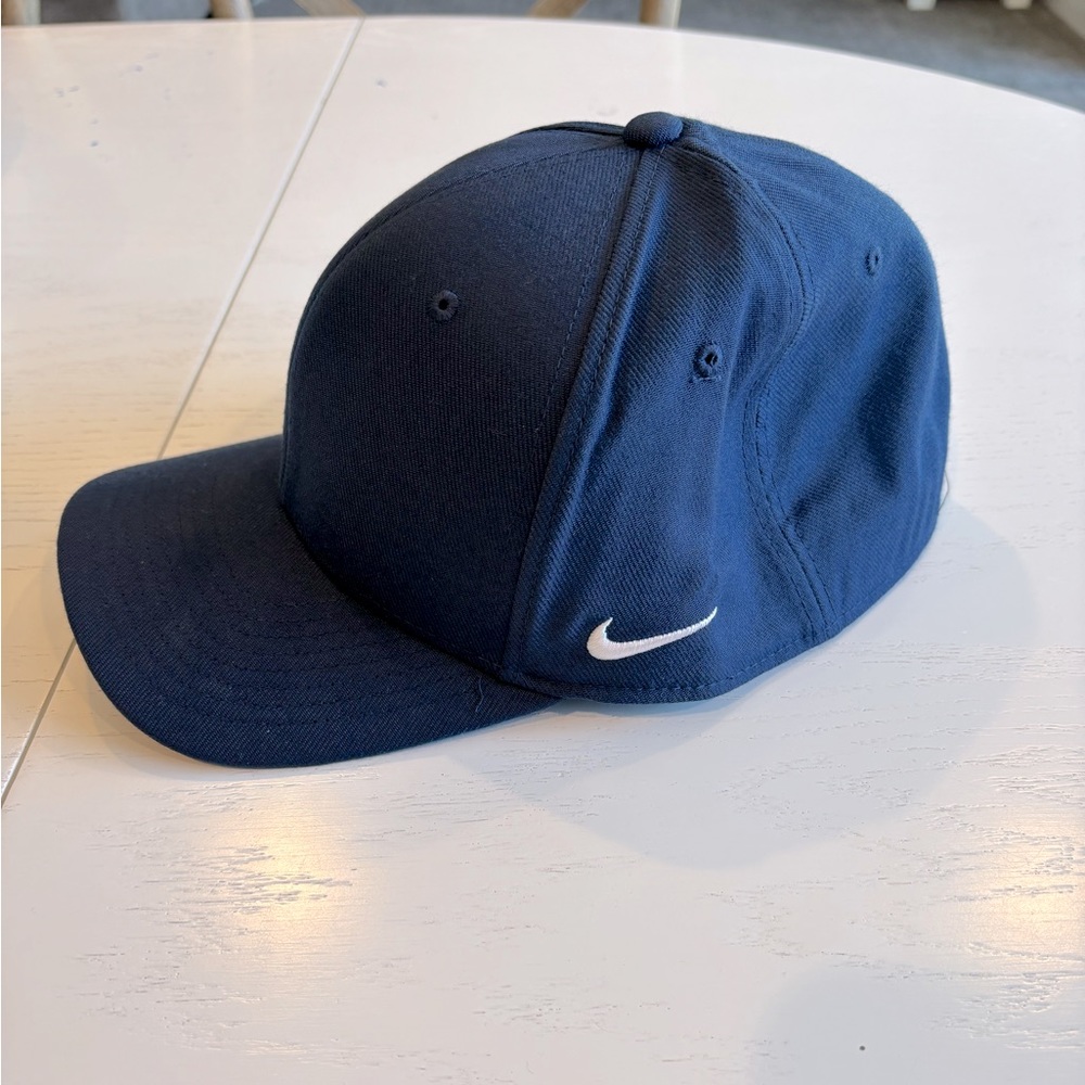 Nike Flex Fitted Hat Navy